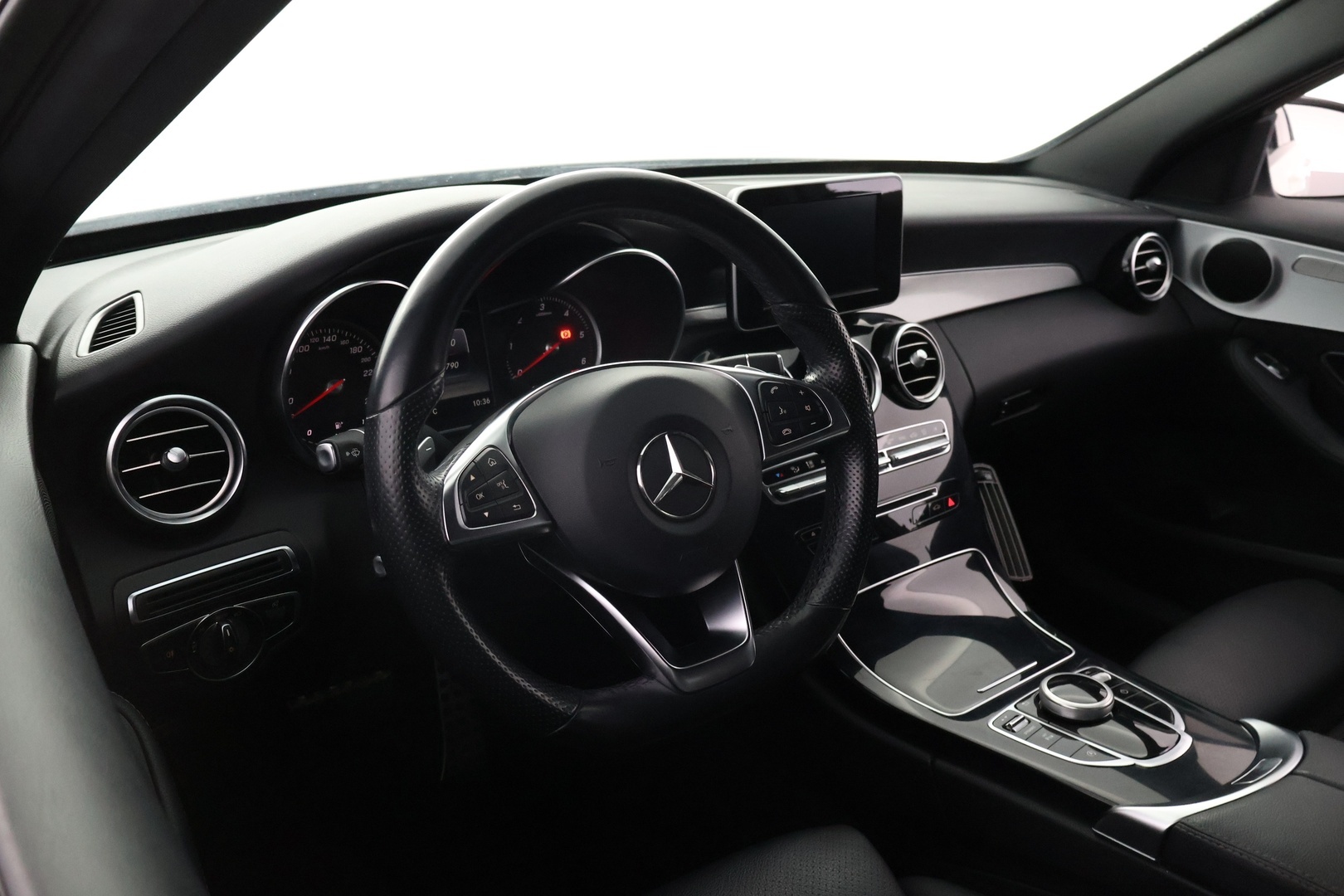 MERCEDES-BENZ C 2017