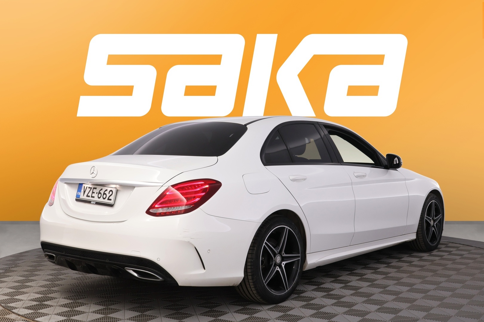 MERCEDES-BENZ C 2017