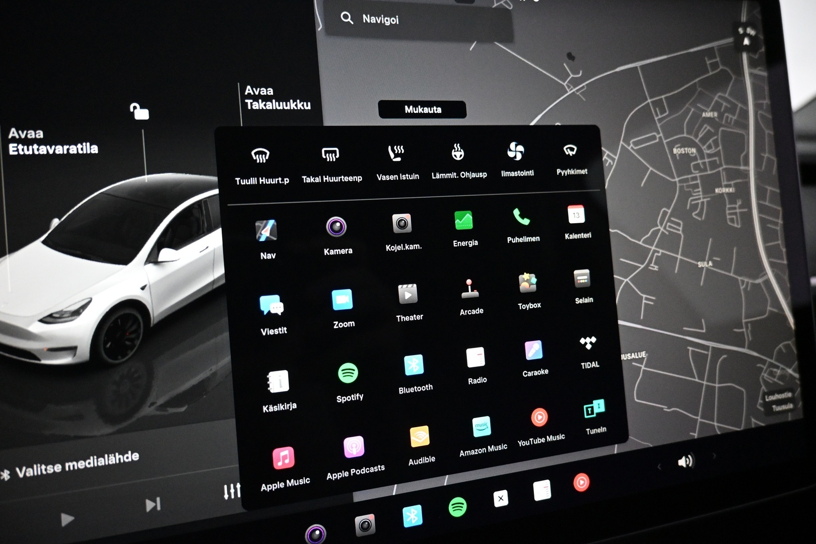 TESLA Model Y 2022