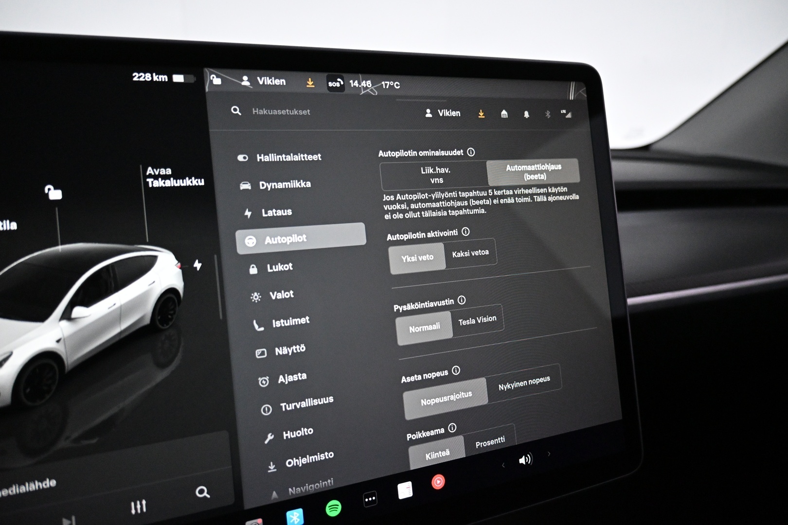 TESLA Model Y 2022