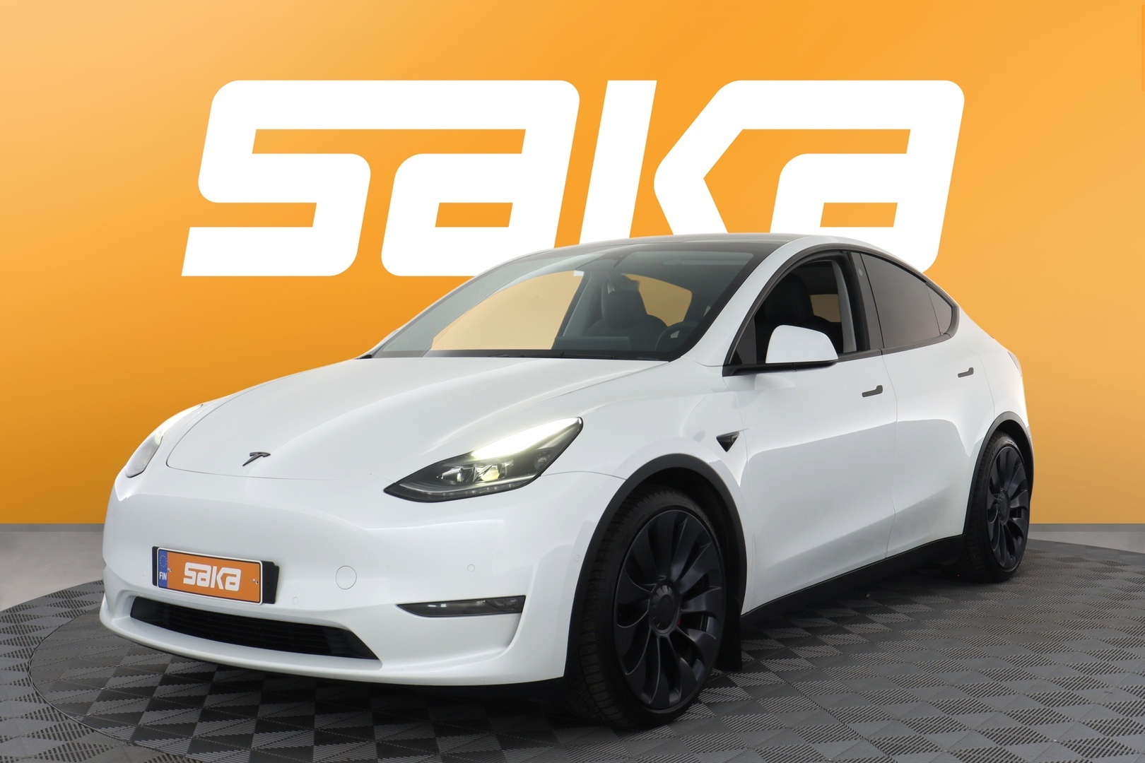 TESLA Model Y 2022