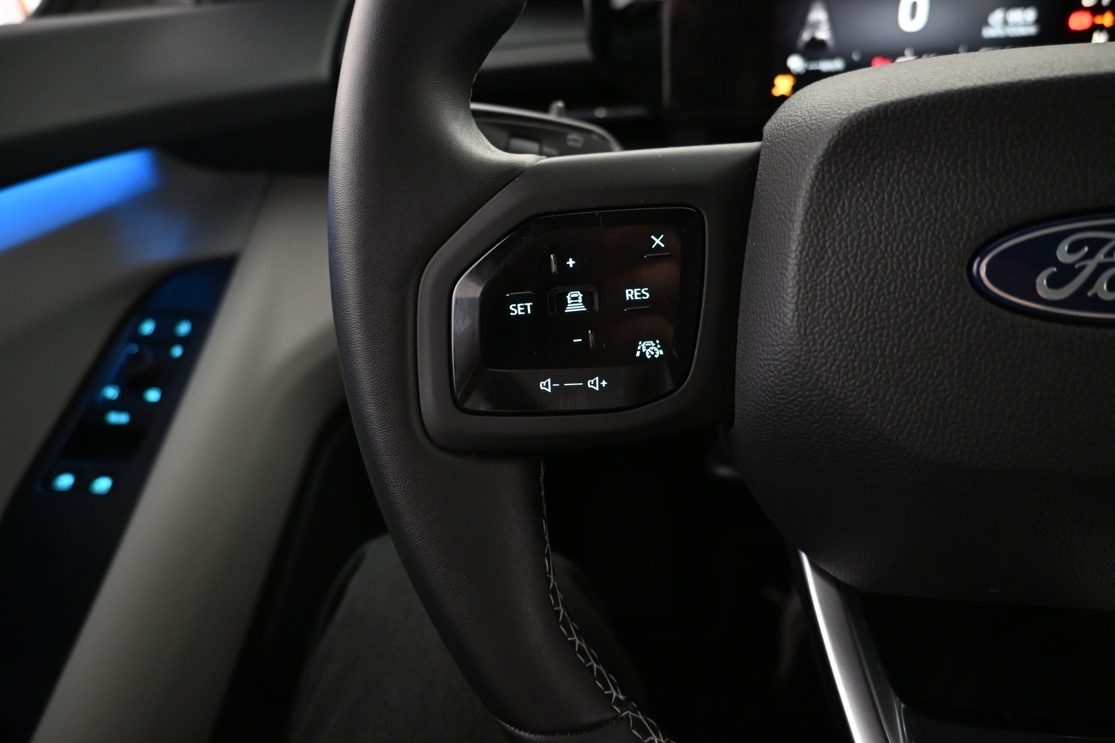 FORD Explorer 2024