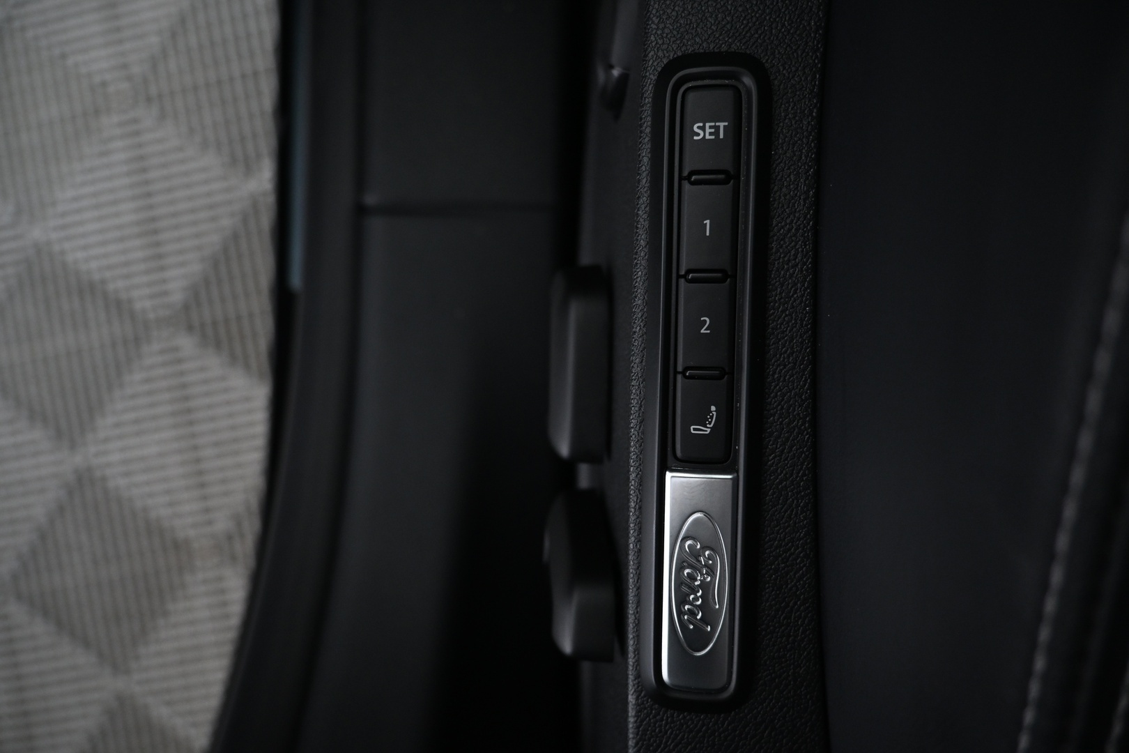 FORD Explorer 2024