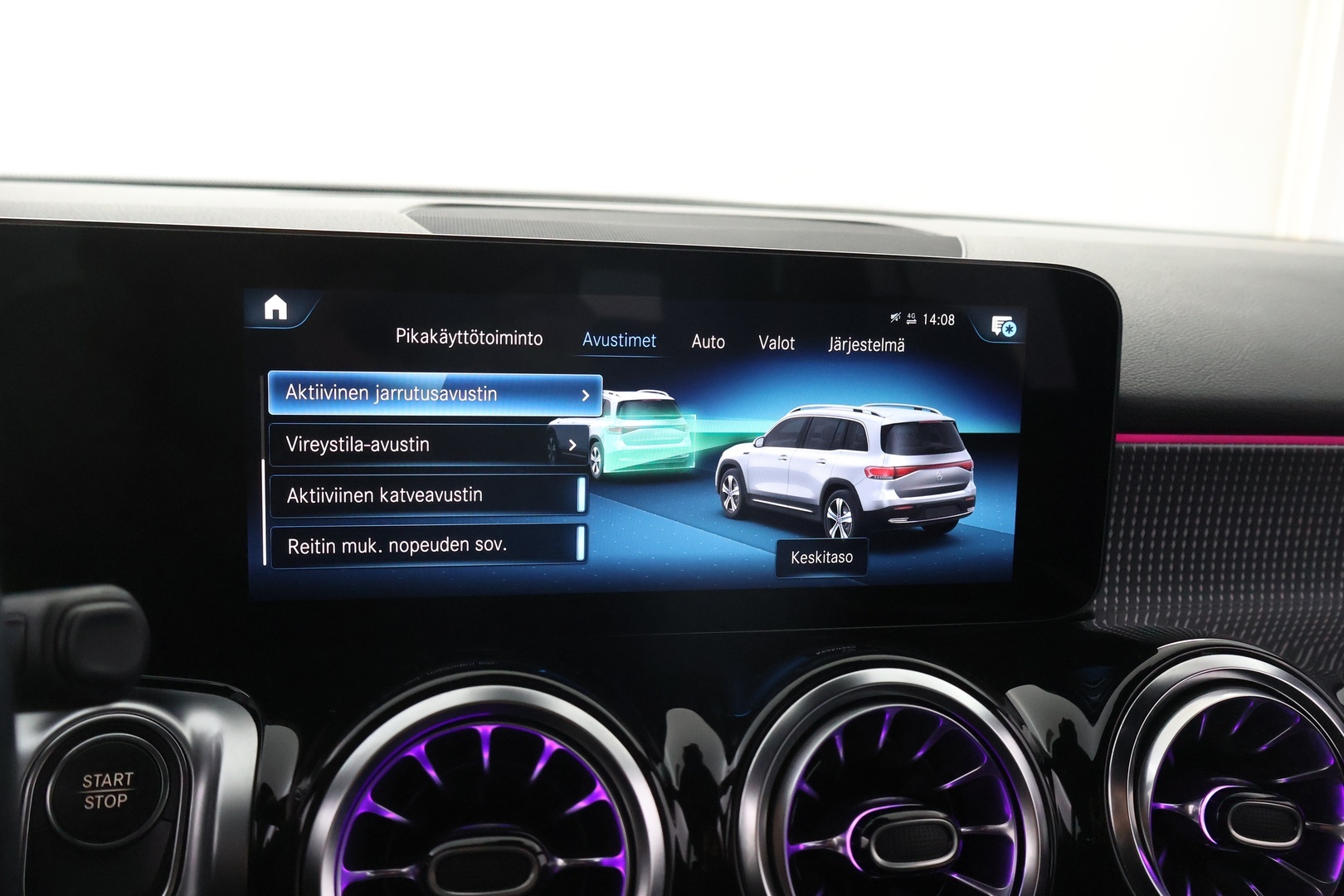 MERCEDES-BENZ EQB 2023