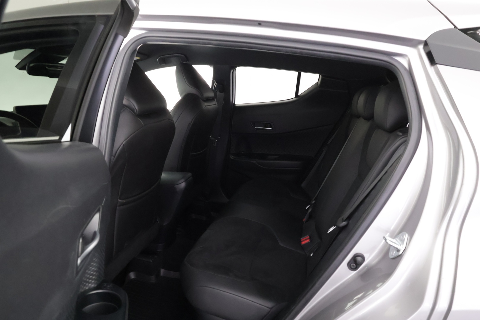 TOYOTA C-HR 2019