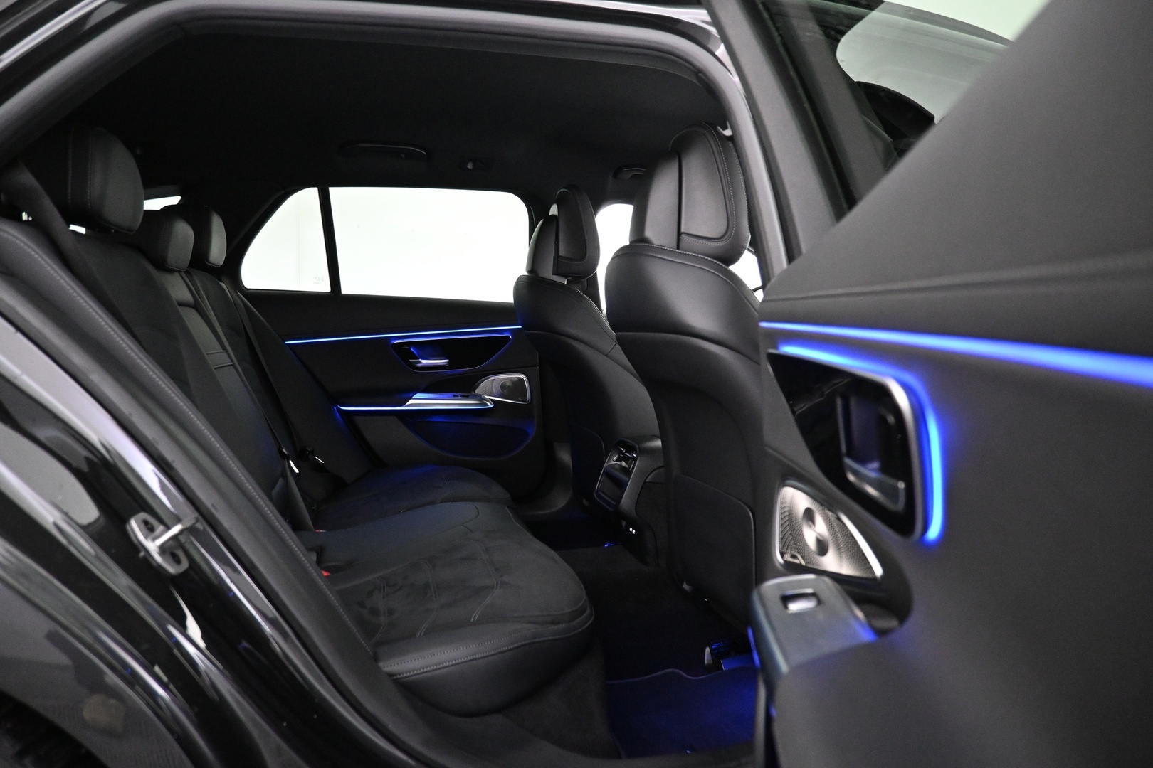 MERCEDES-BENZ E 2024