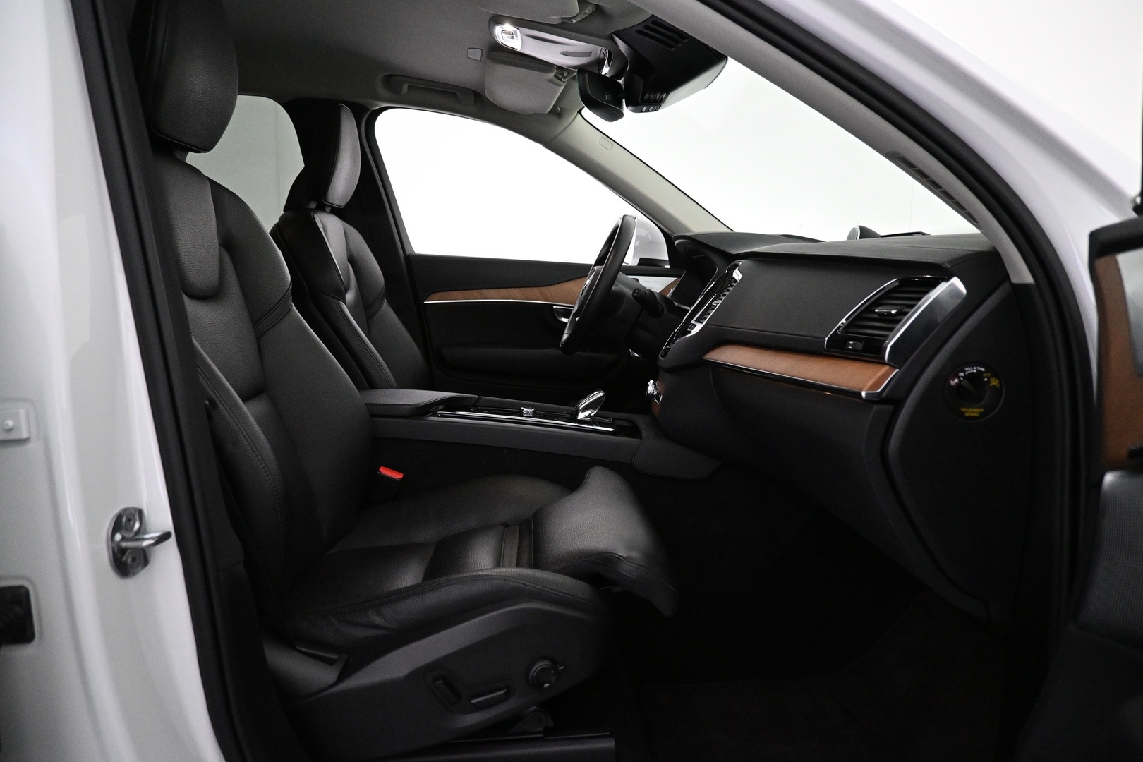VOLVO XC90 2022
