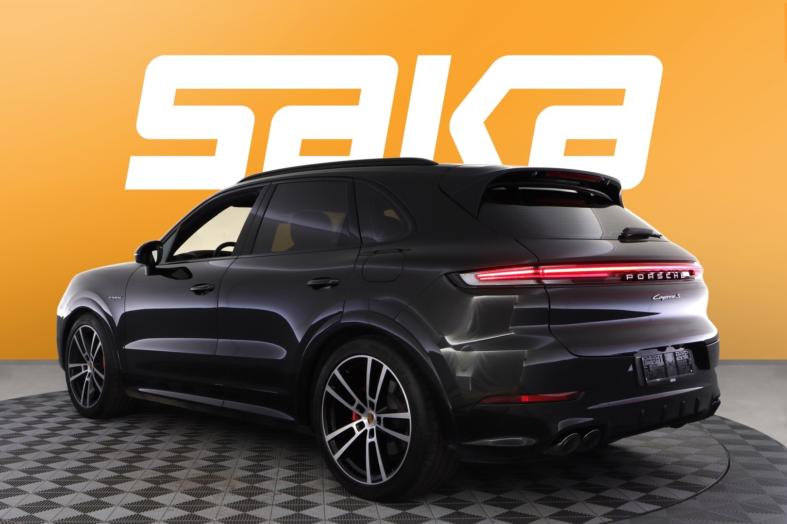 PORSCHE Cayenne 2024