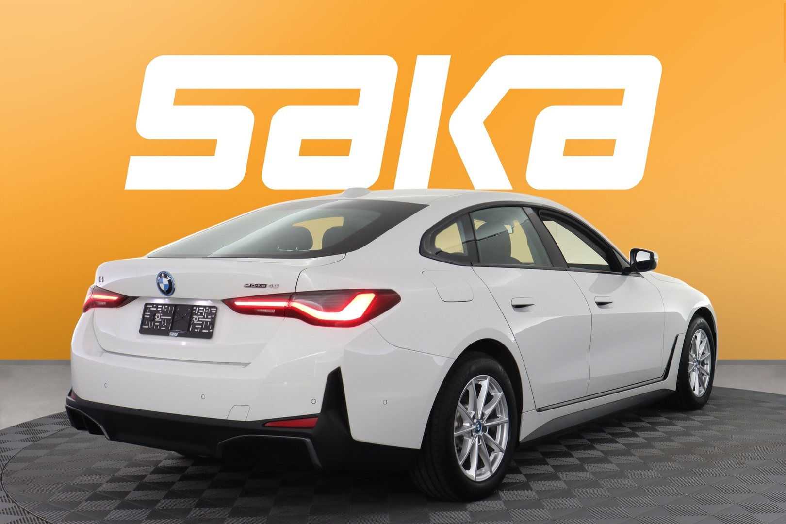 BMW i4 2024
