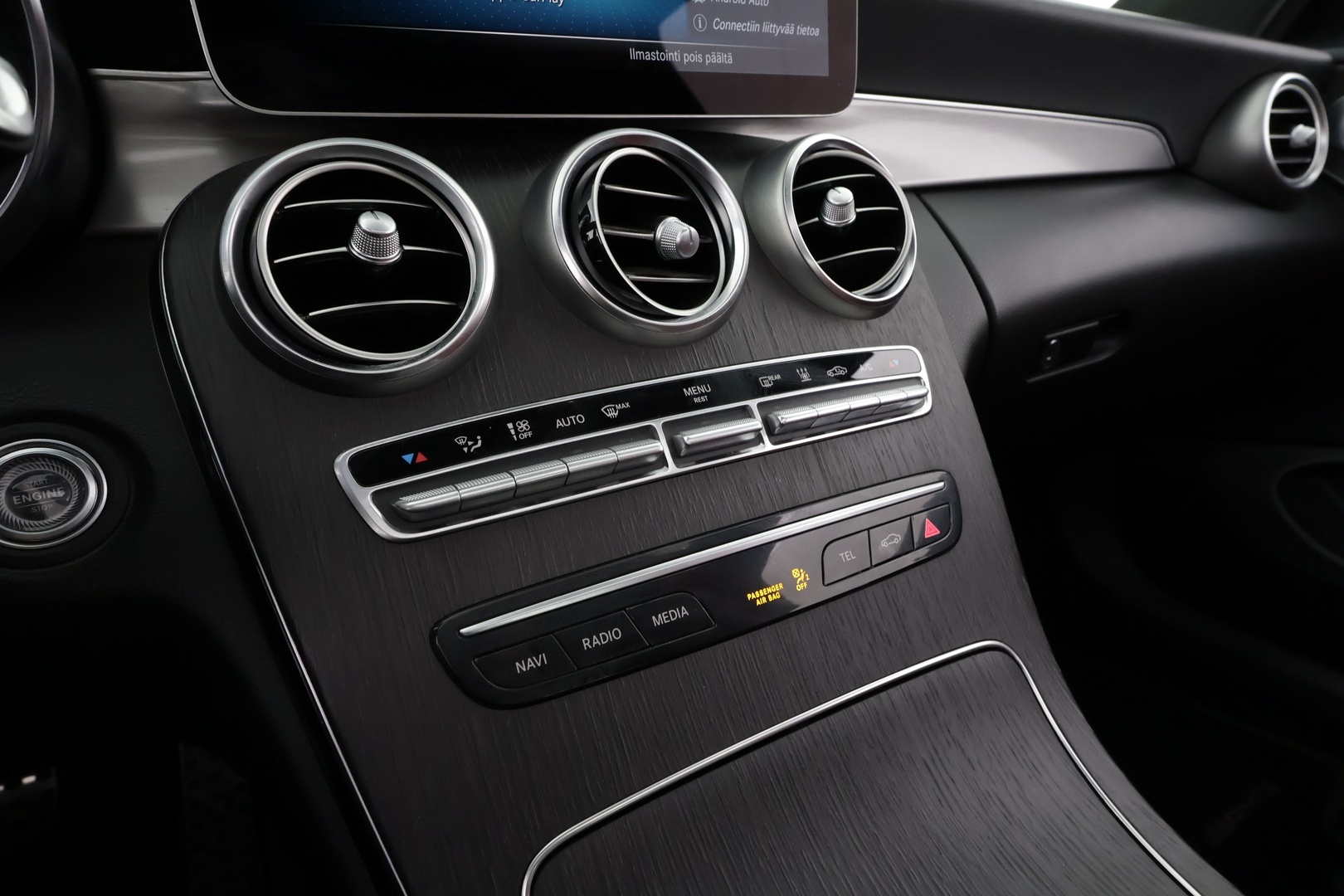 MERCEDES-BENZ C 2020