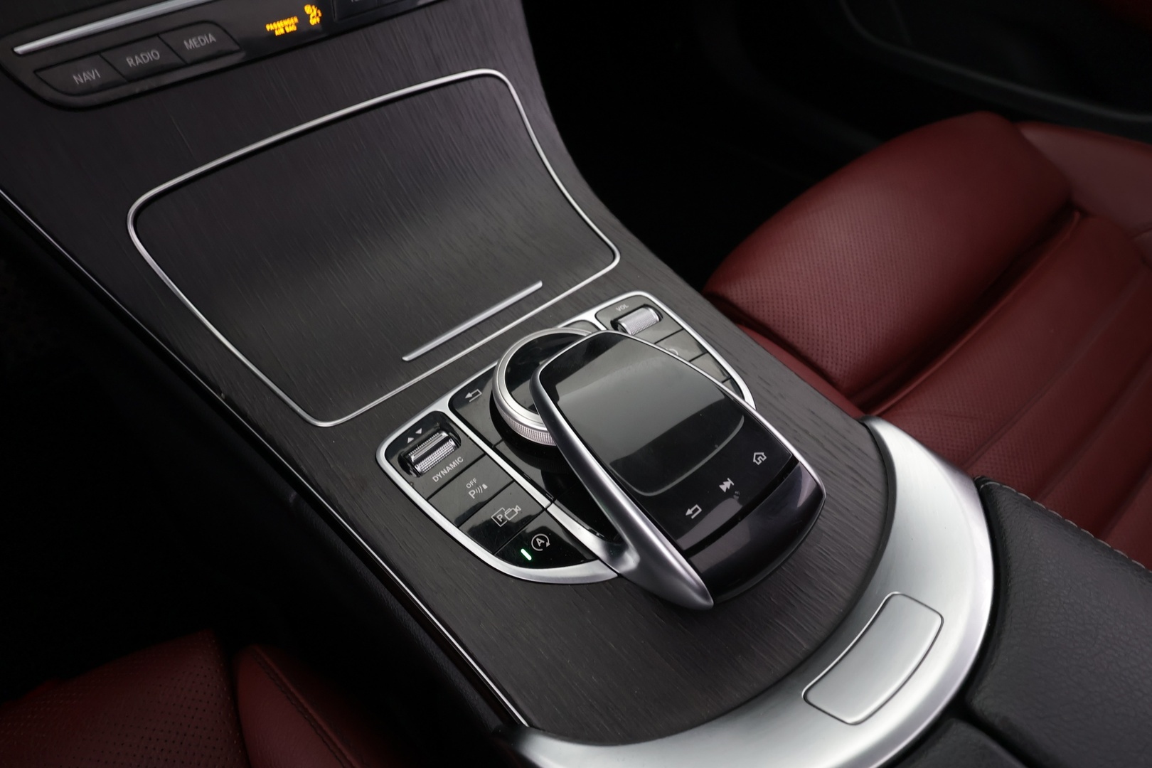 MERCEDES-BENZ C 2020