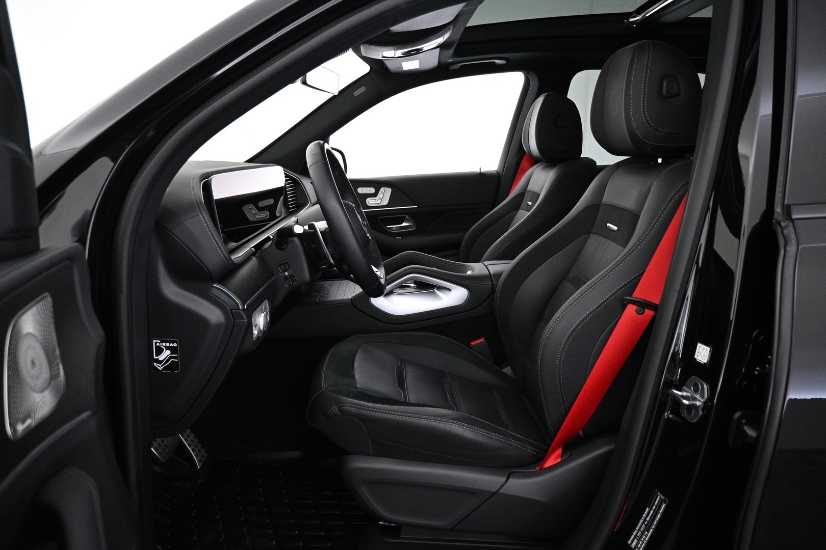 MERCEDES-BENZ GLE 53 AMG 2025