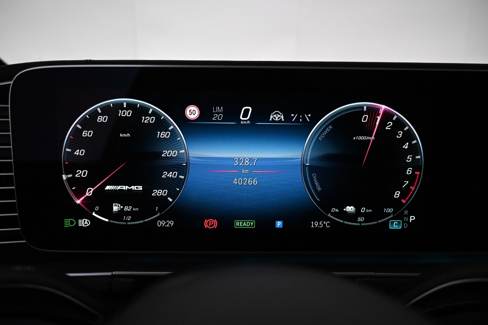 MERCEDES-BENZ GLE 53 AMG 2025
