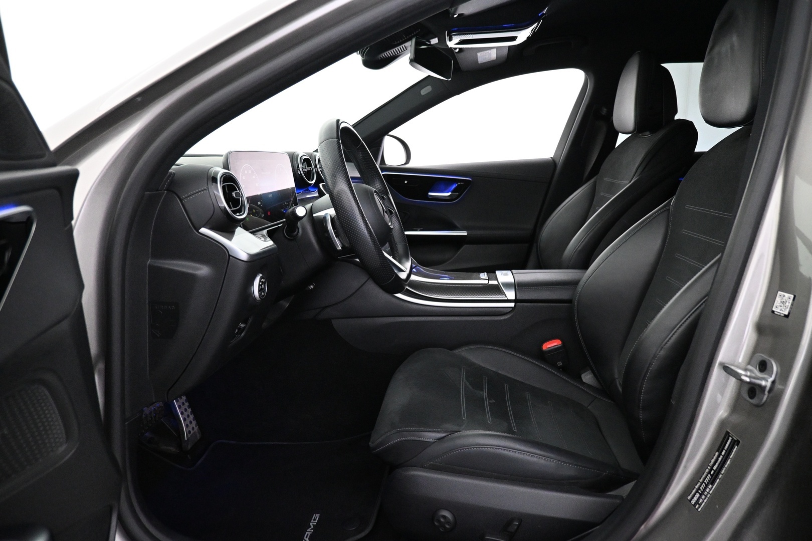 MERCEDES-BENZ C 2023