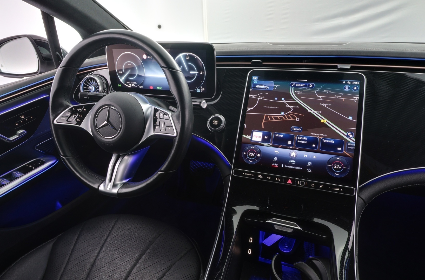 MERCEDES-BENZ EQE 2023