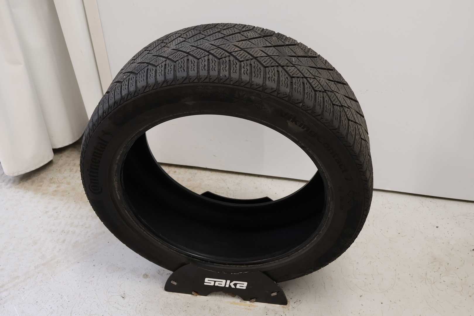 MERCEDES-BENZ EQE 2023