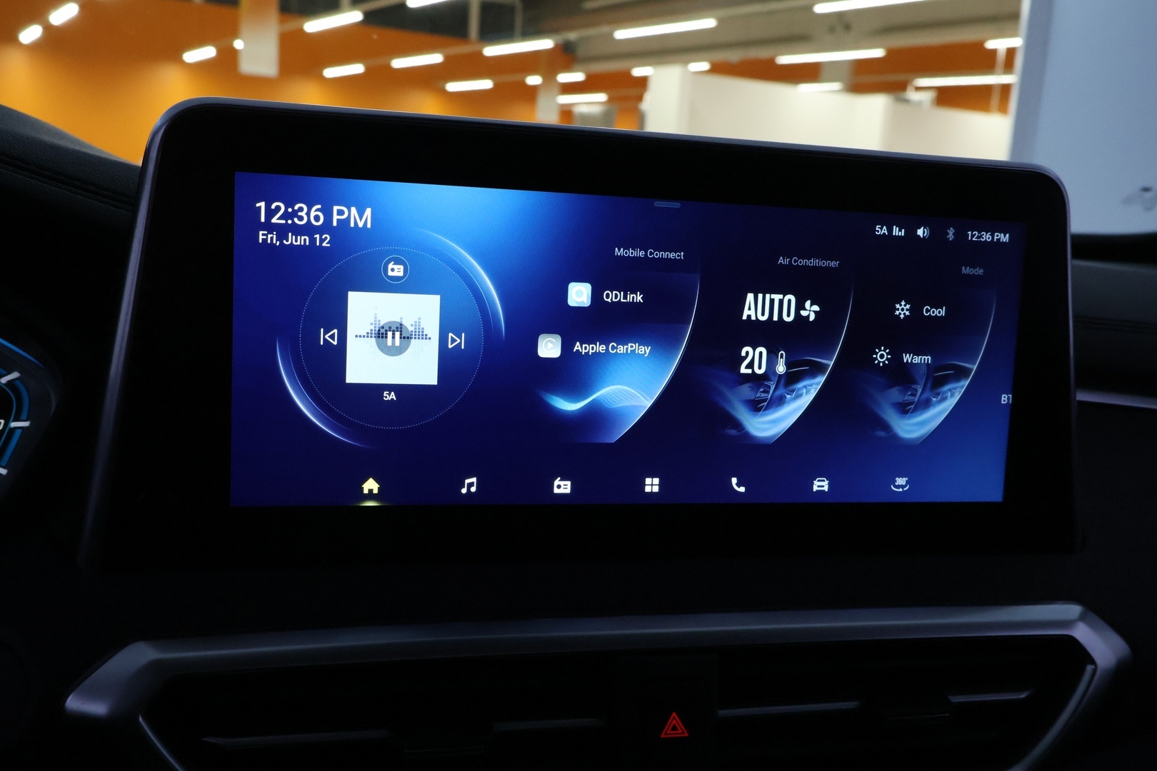 MAXUS Euniq 5 2022