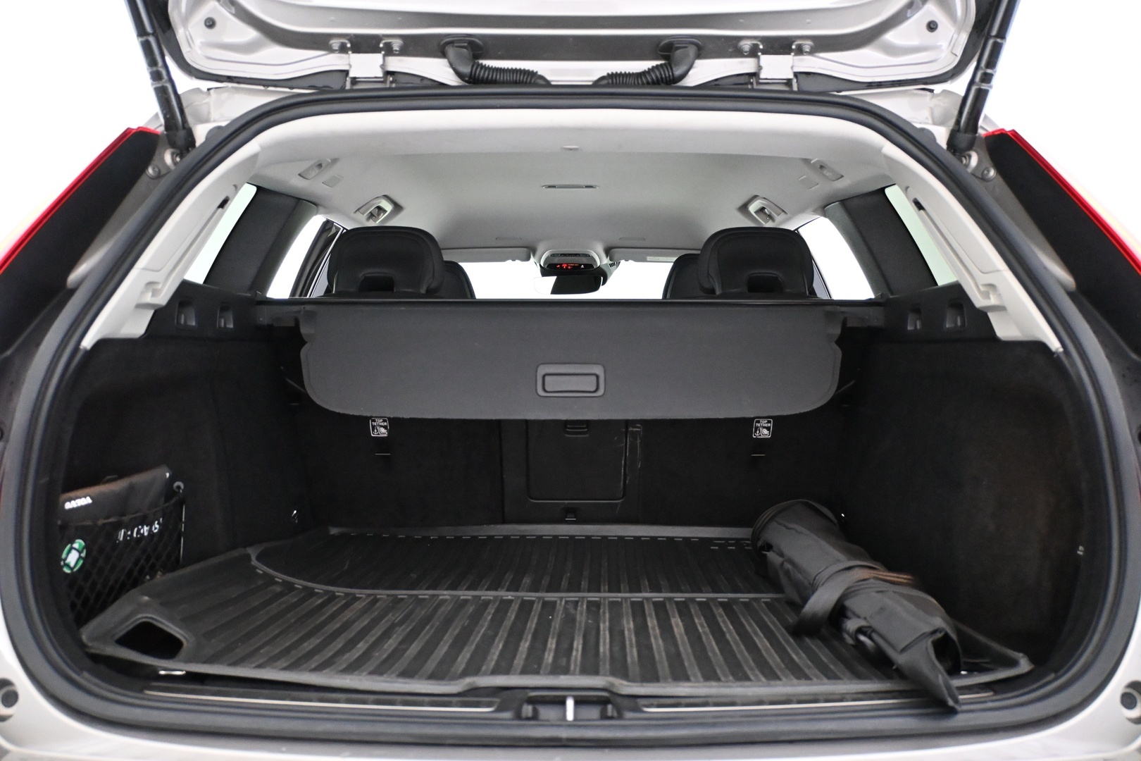 VOLVO V60 2021