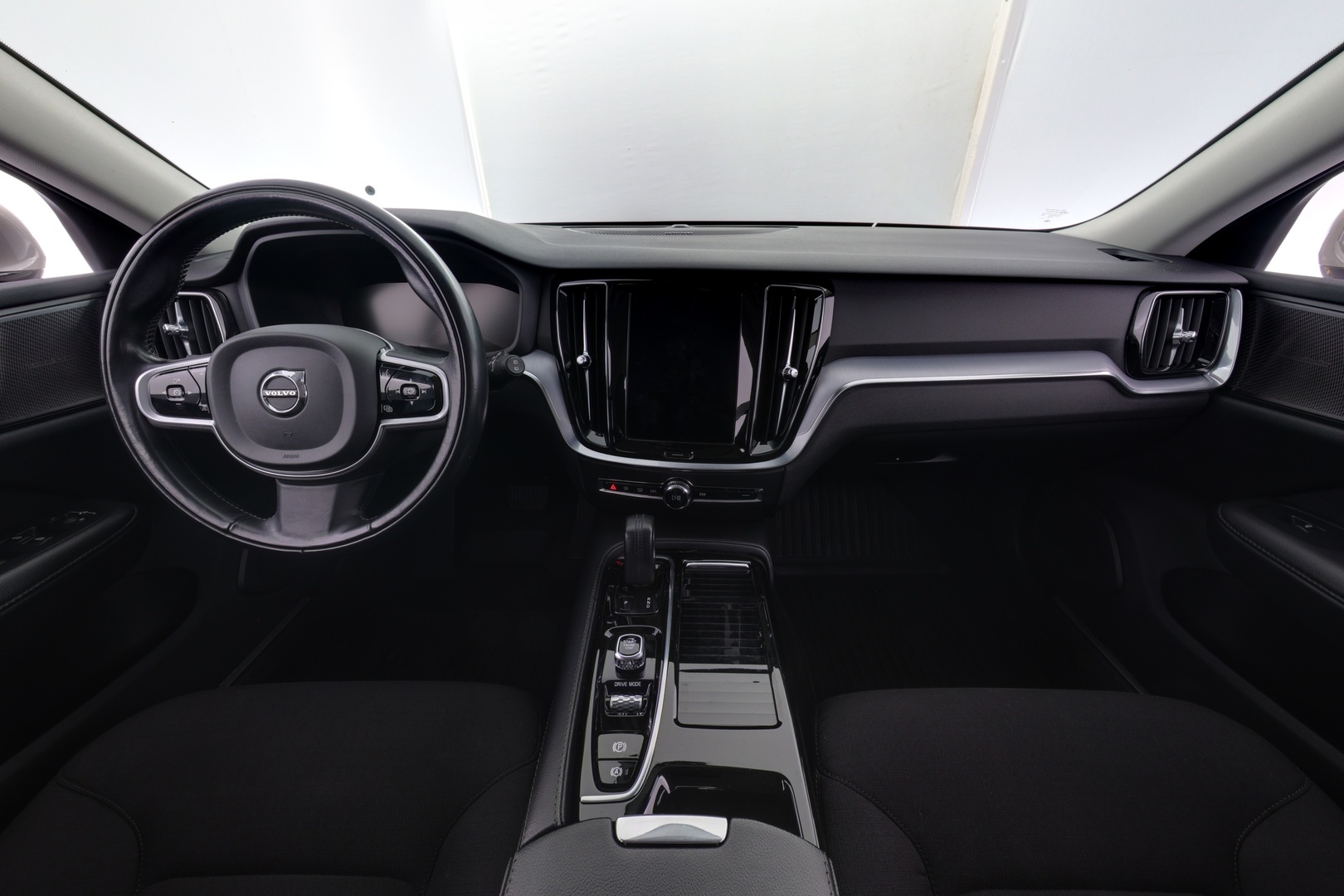 VOLVO V60 2021