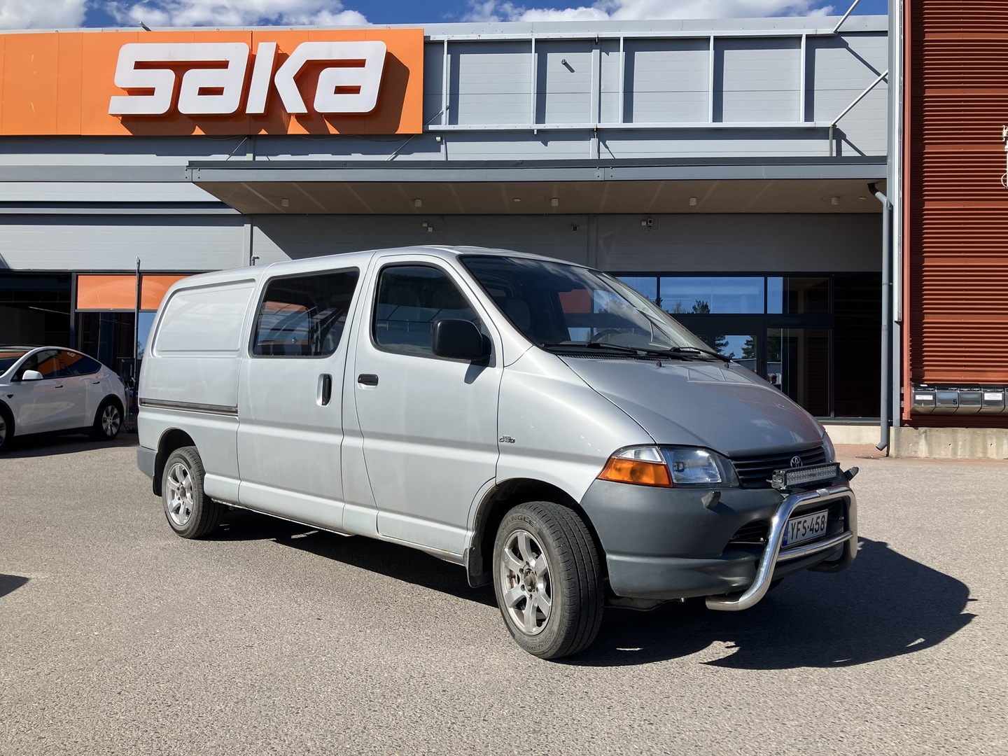 TOYOTA Hiace 2006