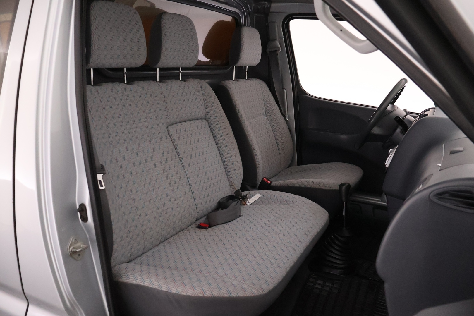 TOYOTA Hiace 2006