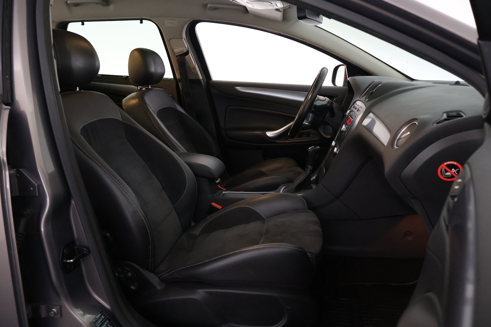 FORD Mondeo 2011