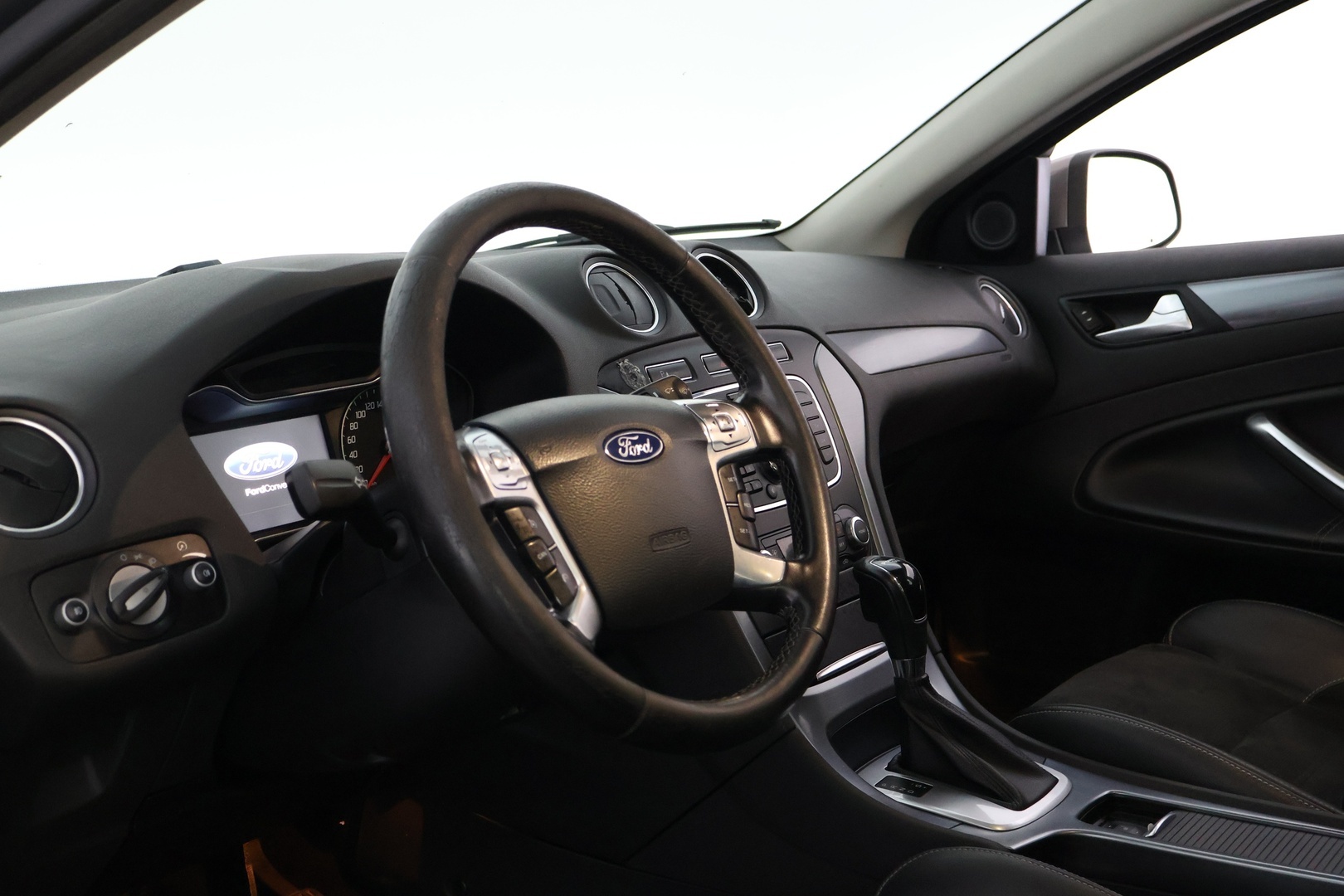 FORD Mondeo 2011