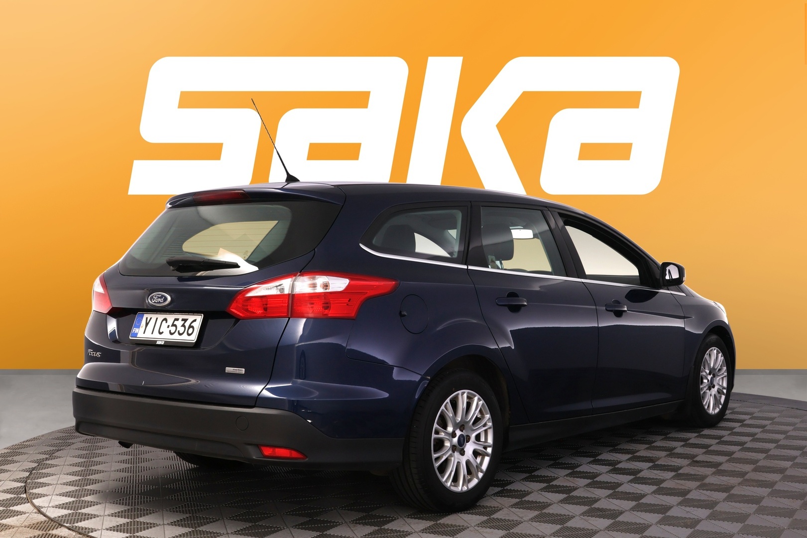 FORD Focus 2012