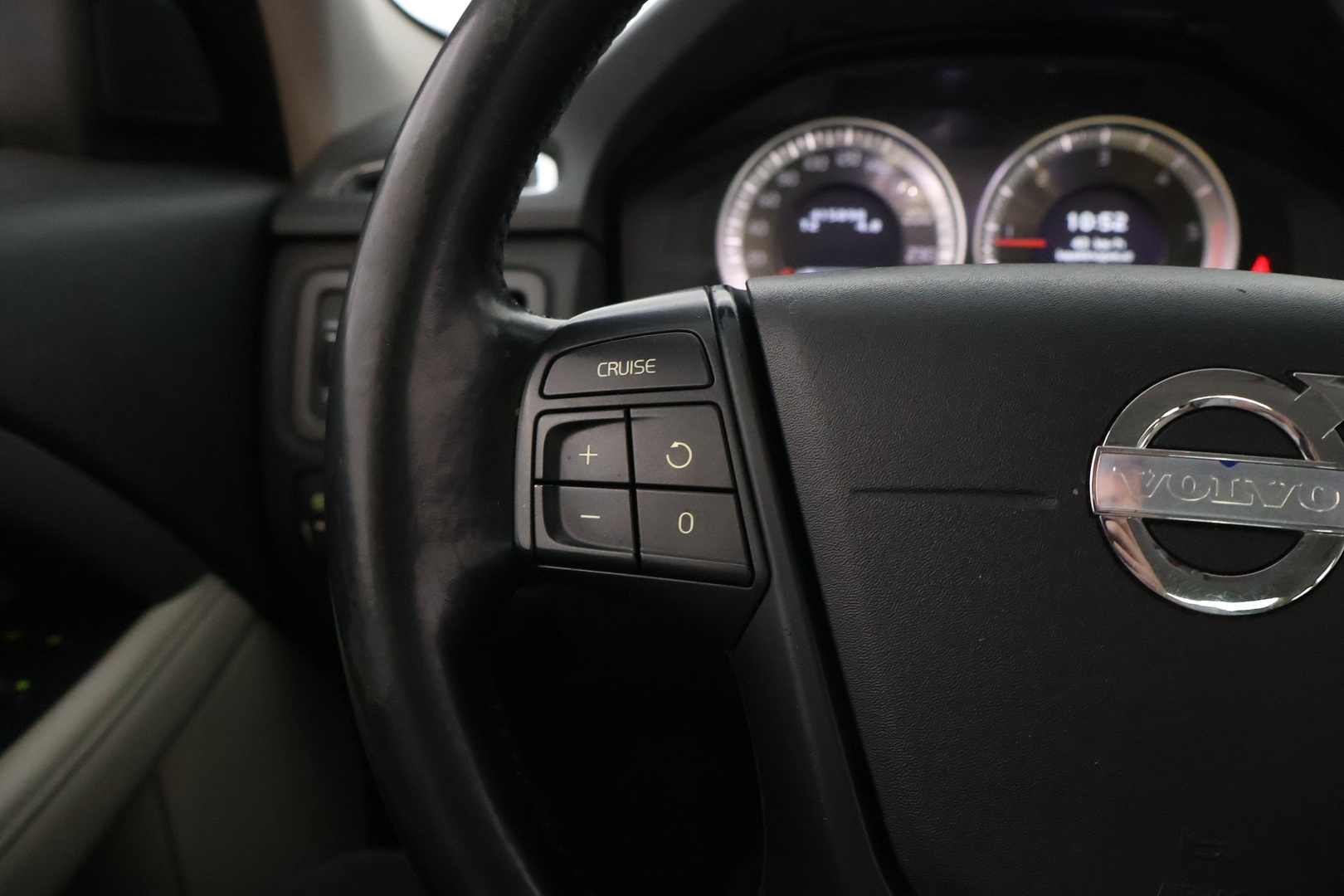 VOLVO S80 2013