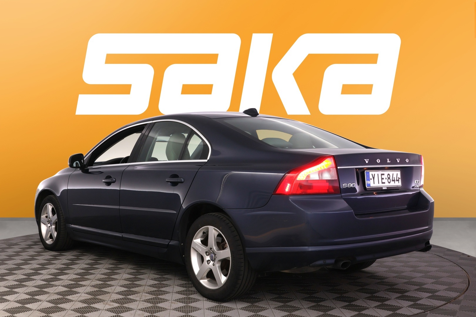 VOLVO S80 2013