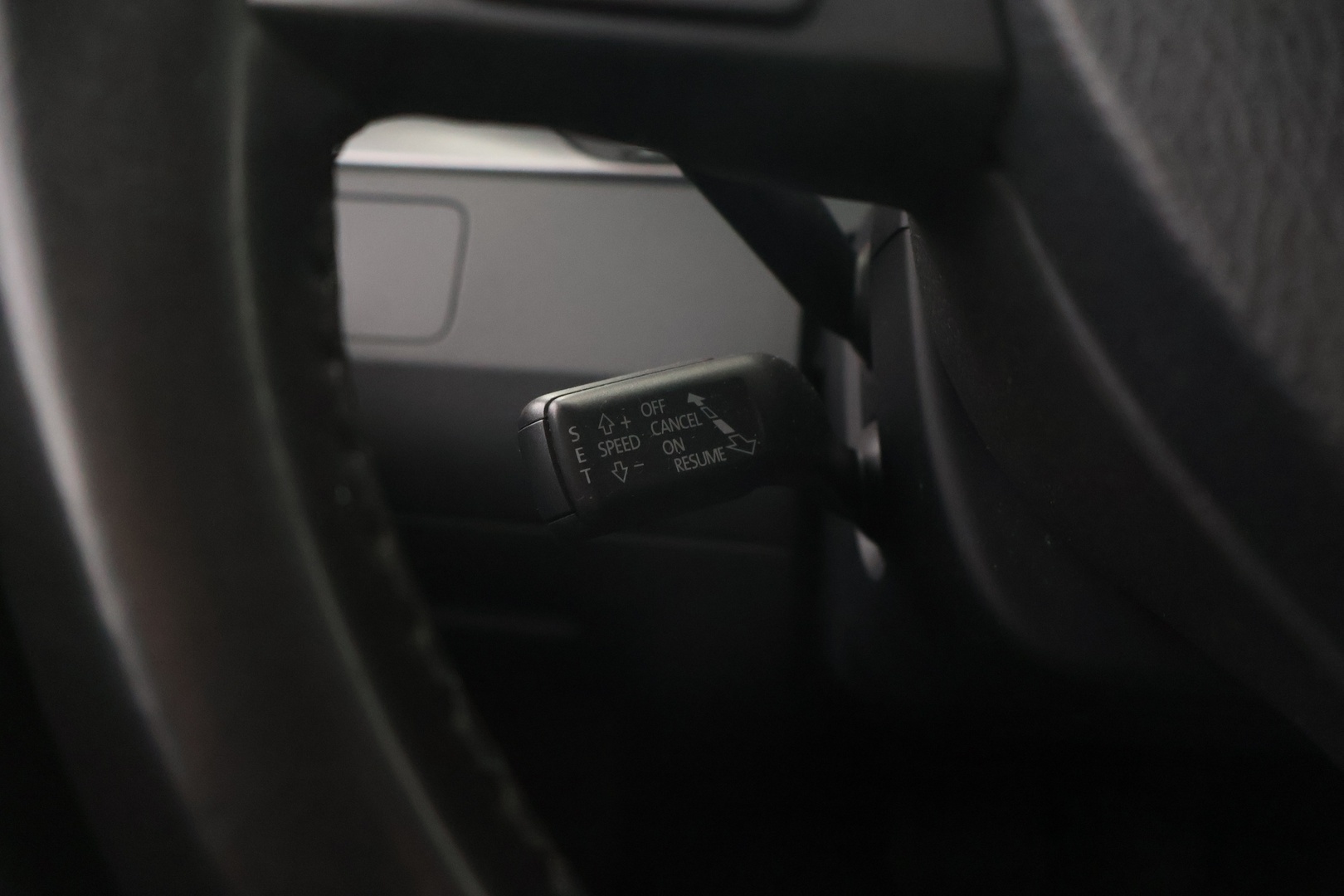 VOLKSWAGEN Passat 2013