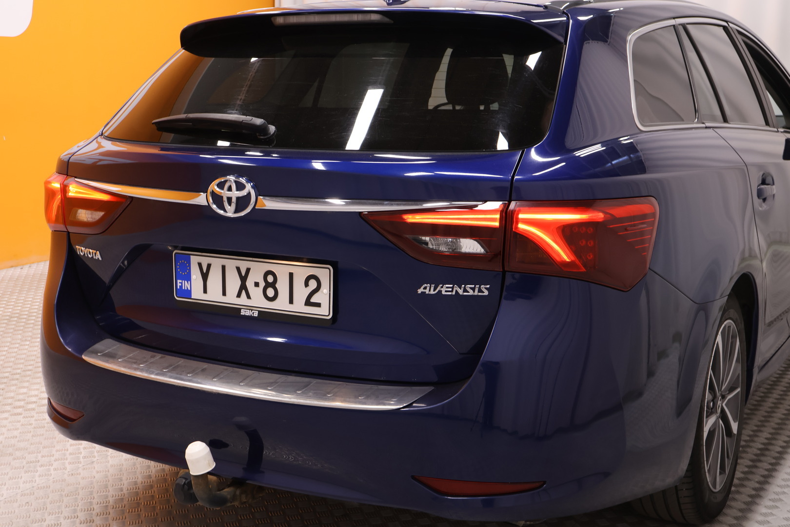 TOYOTA Avensis 2016
