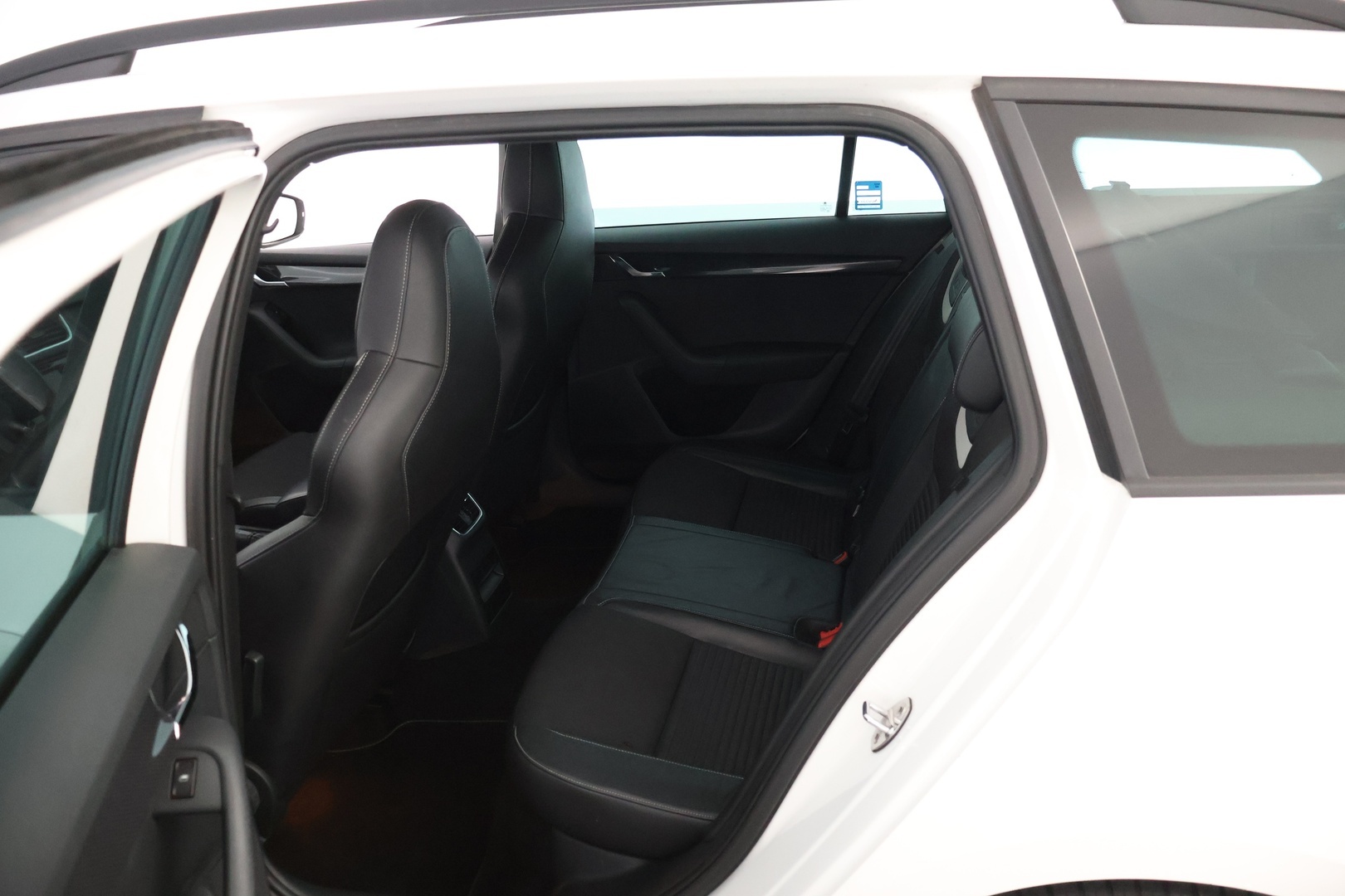 SKODA Octavia 2014
