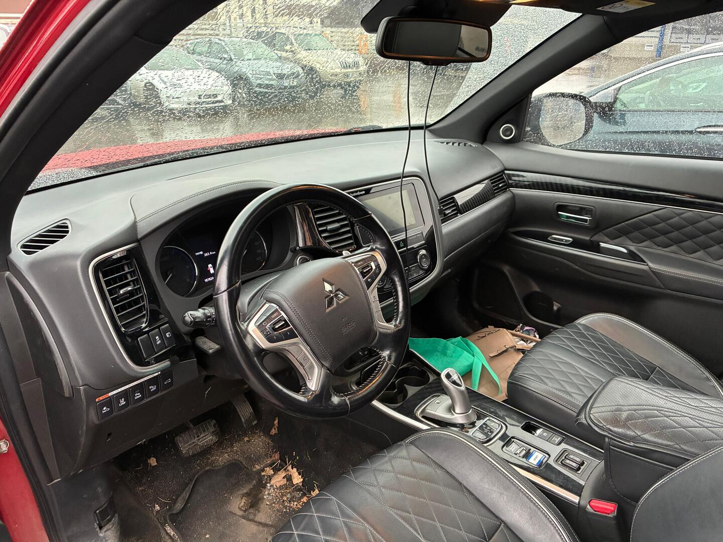 MITSUBISHI Outlander PHEV 2019