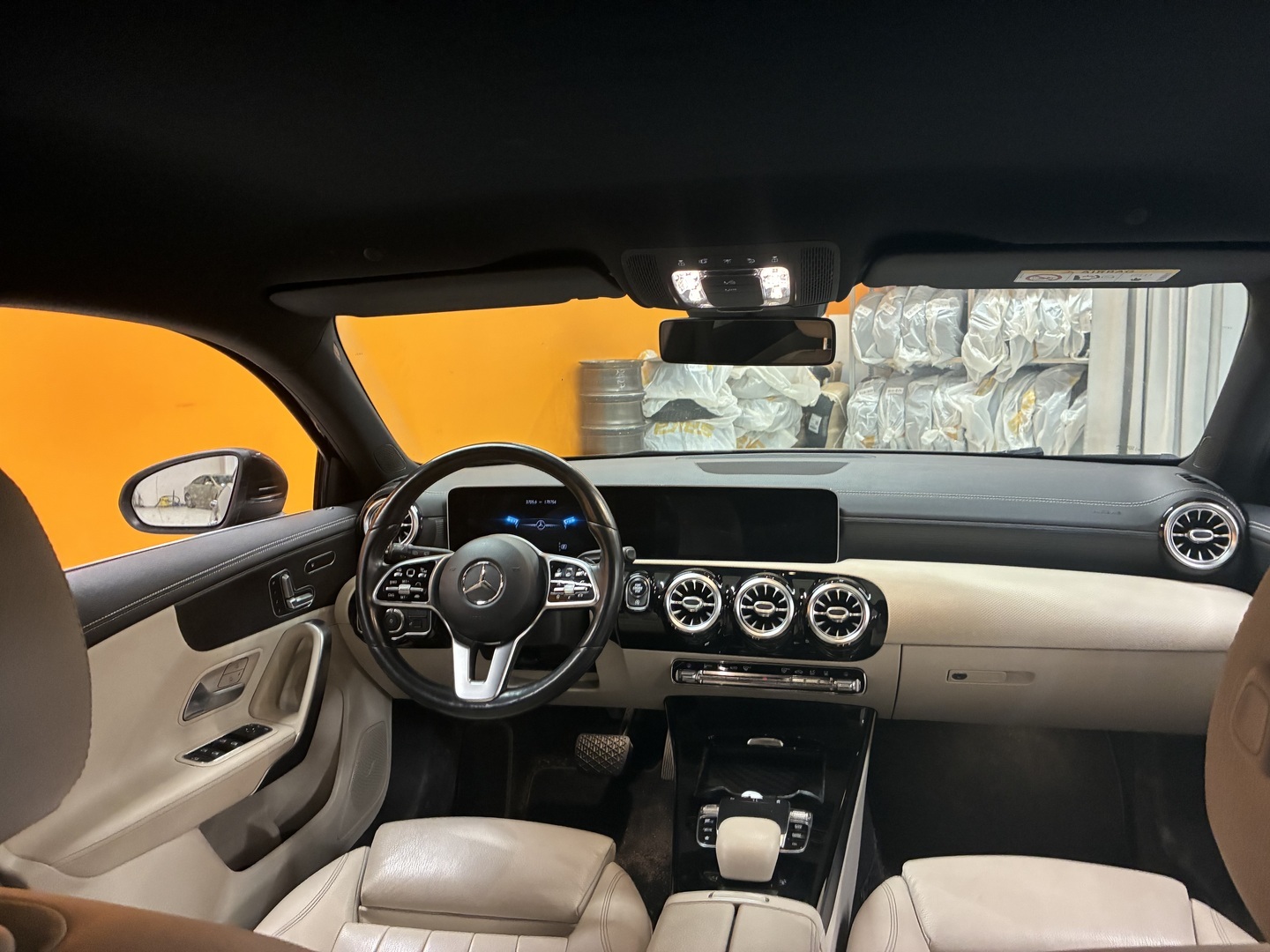 MERCEDES-BENZ A 2019