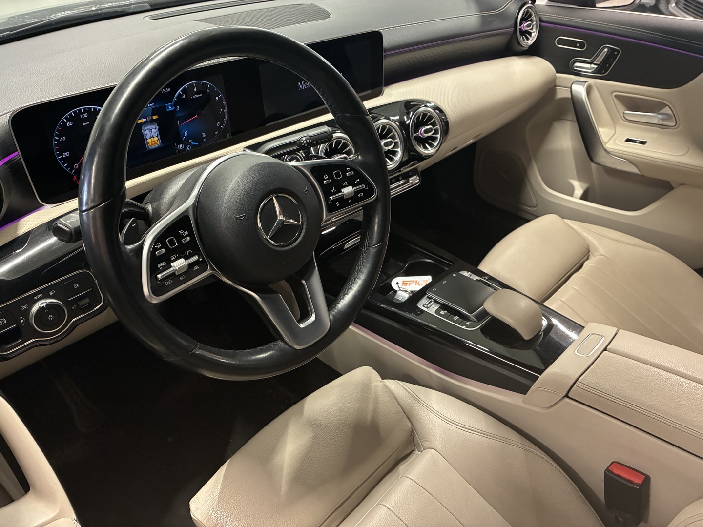 MERCEDES-BENZ A 2019