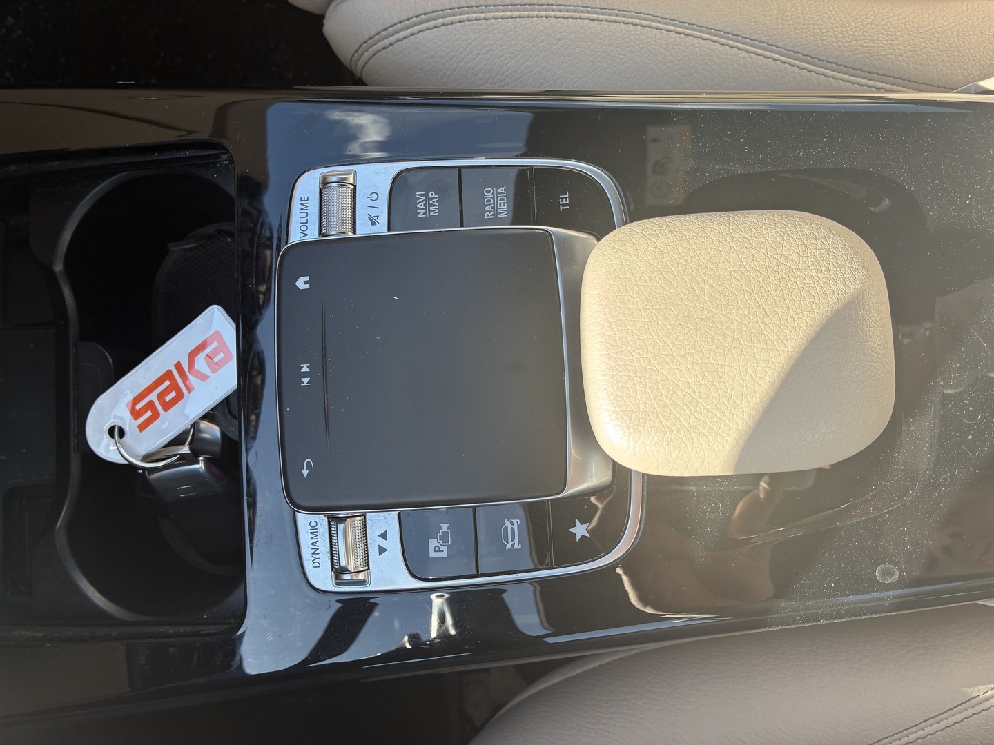 MERCEDES-BENZ A 2019