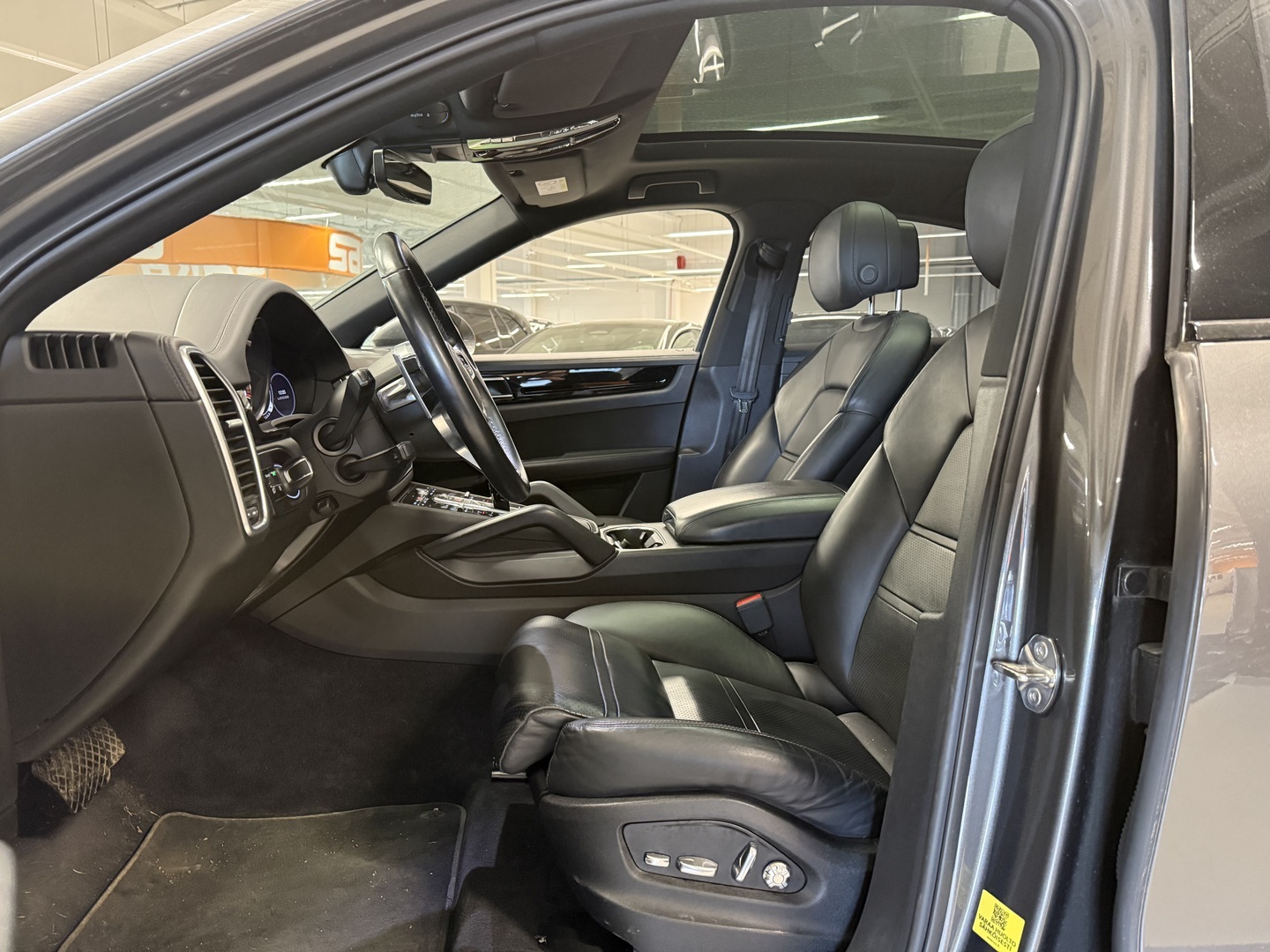 PORSCHE Cayenne 2020