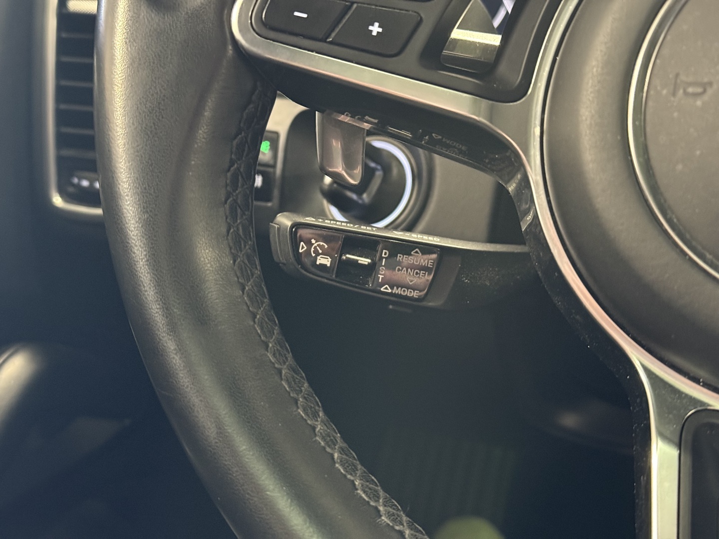 PORSCHE Cayenne 2020