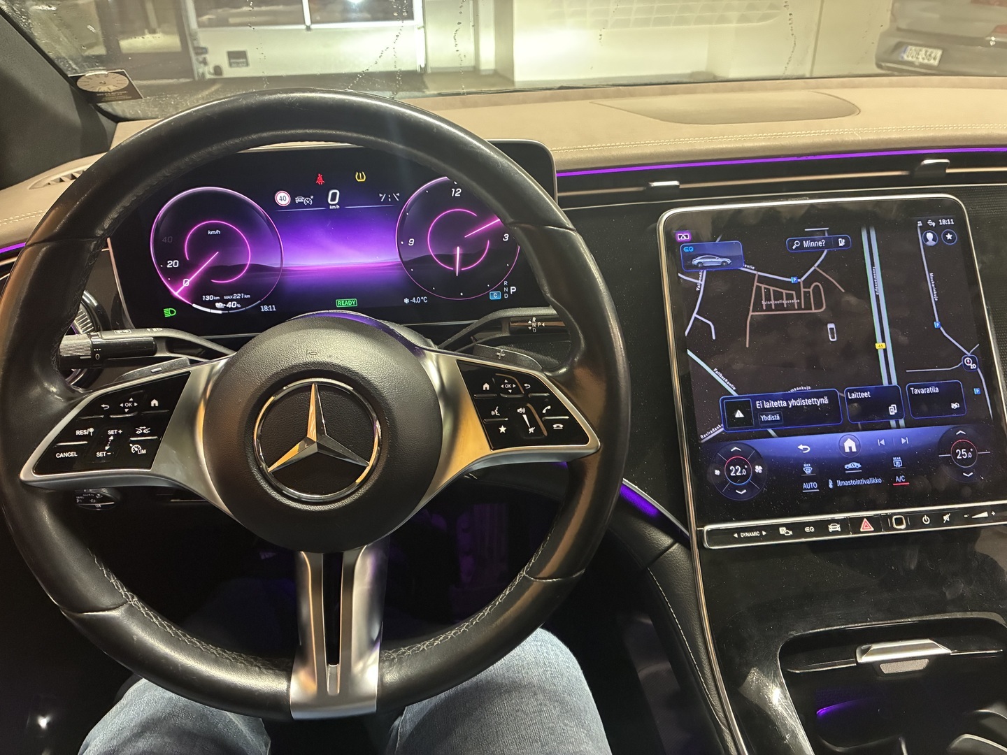 MERCEDES-BENZ EQE 2023