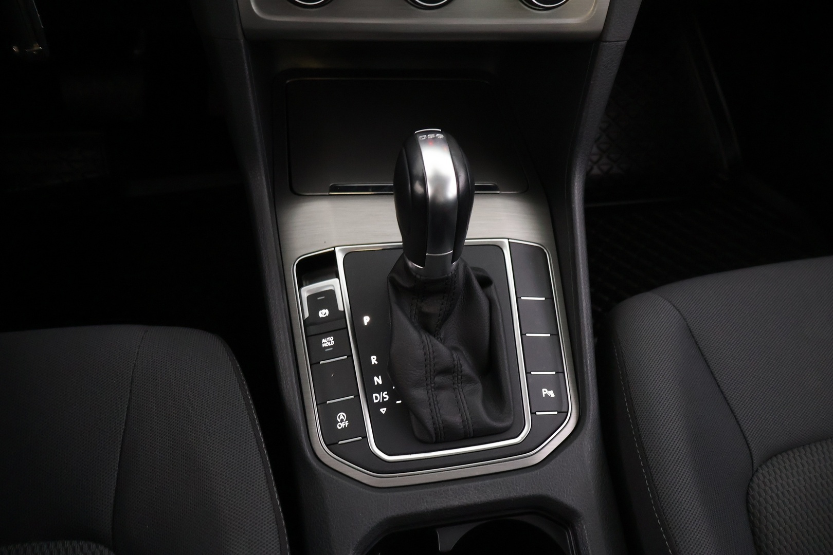 VOLKSWAGEN Golf Sportsvan 2015