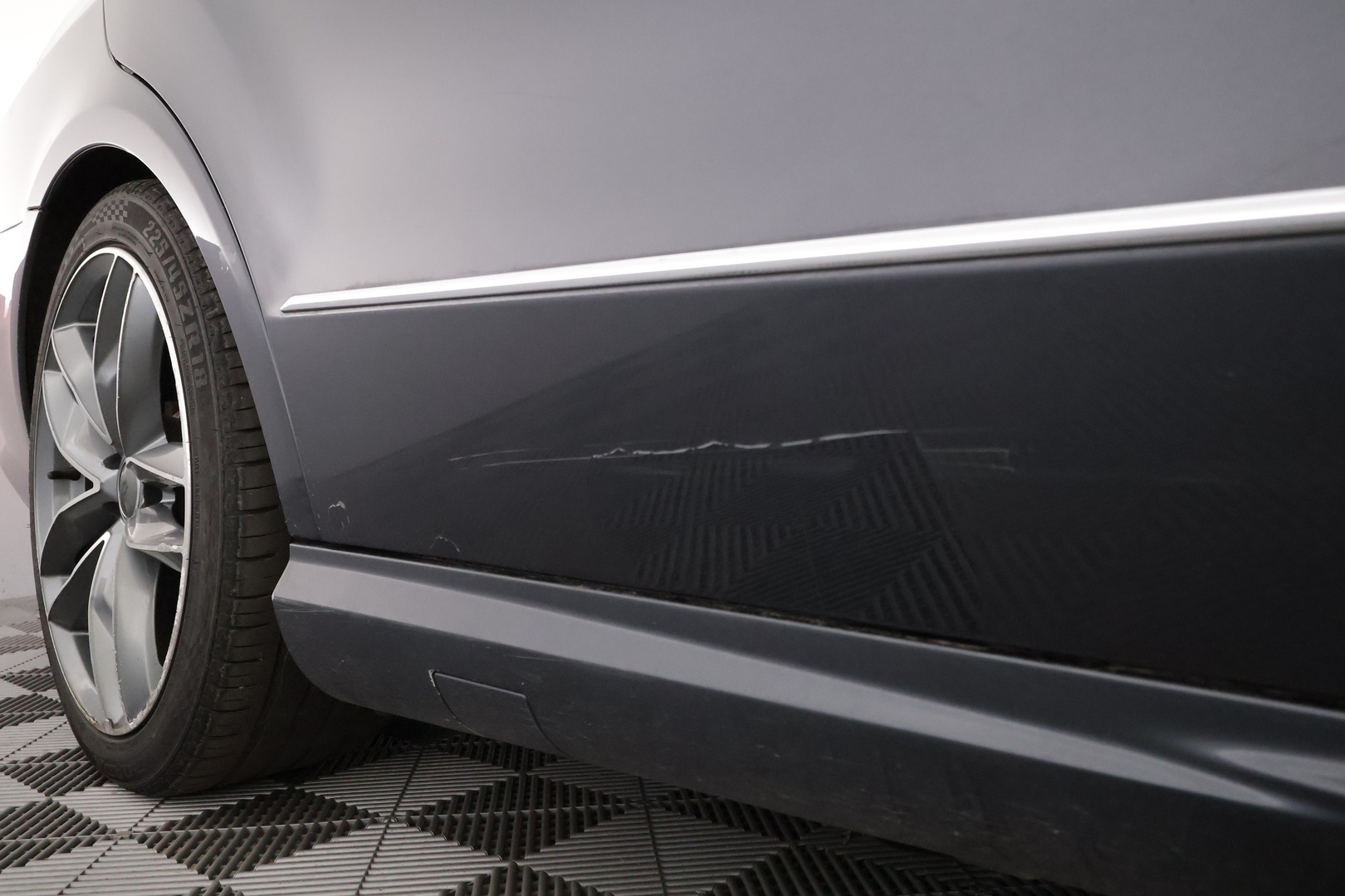 MERCEDES-BENZ E 2010