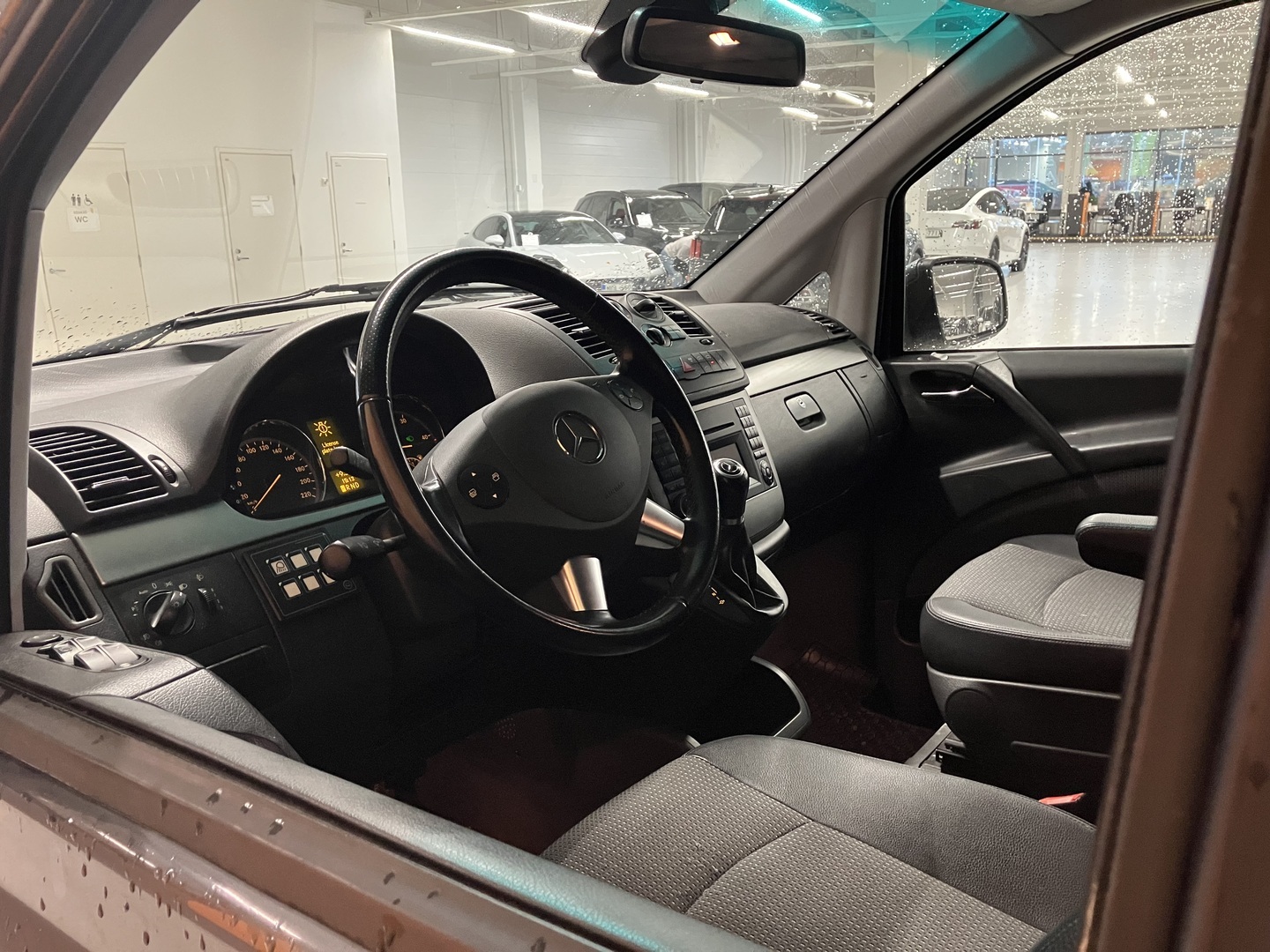MERCEDES-BENZ Viano 2011