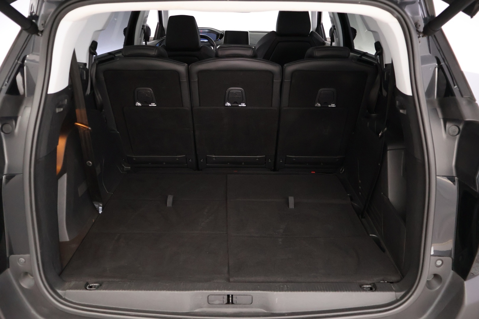PEUGEOT 5008 2019
