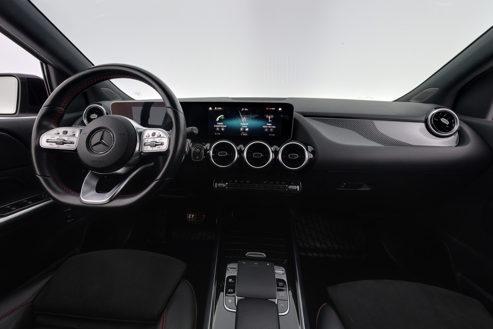 MERCEDES-BENZ B 2019