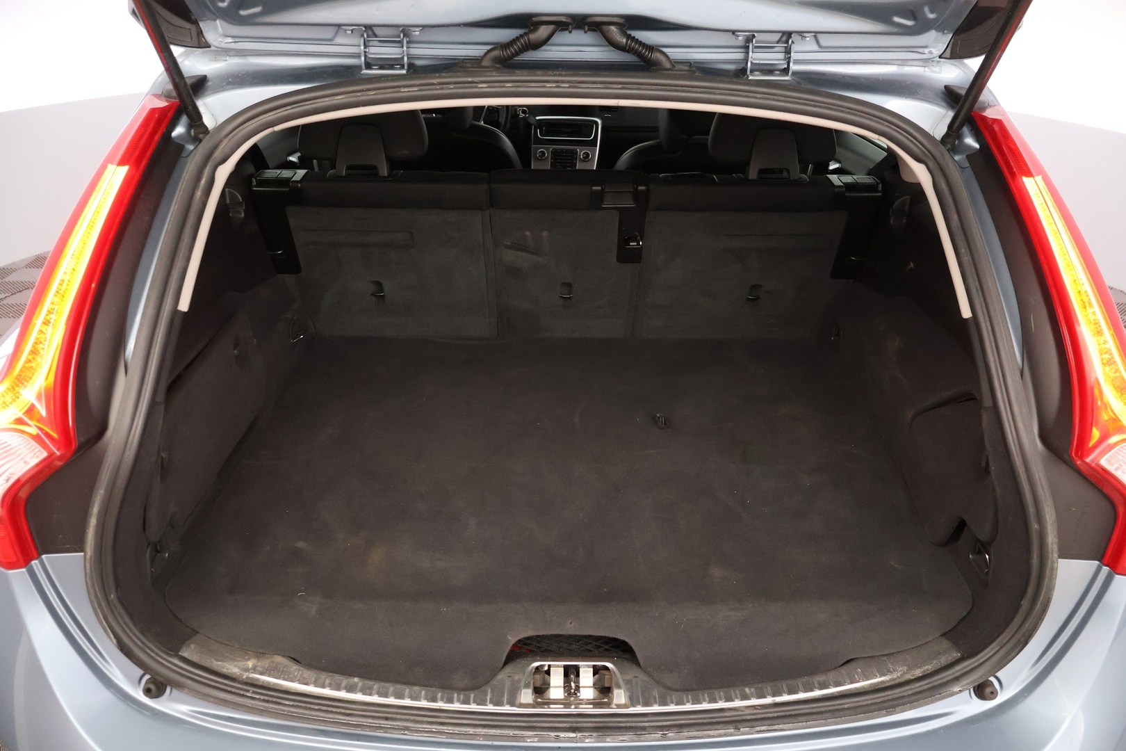 VOLVO V60 2017