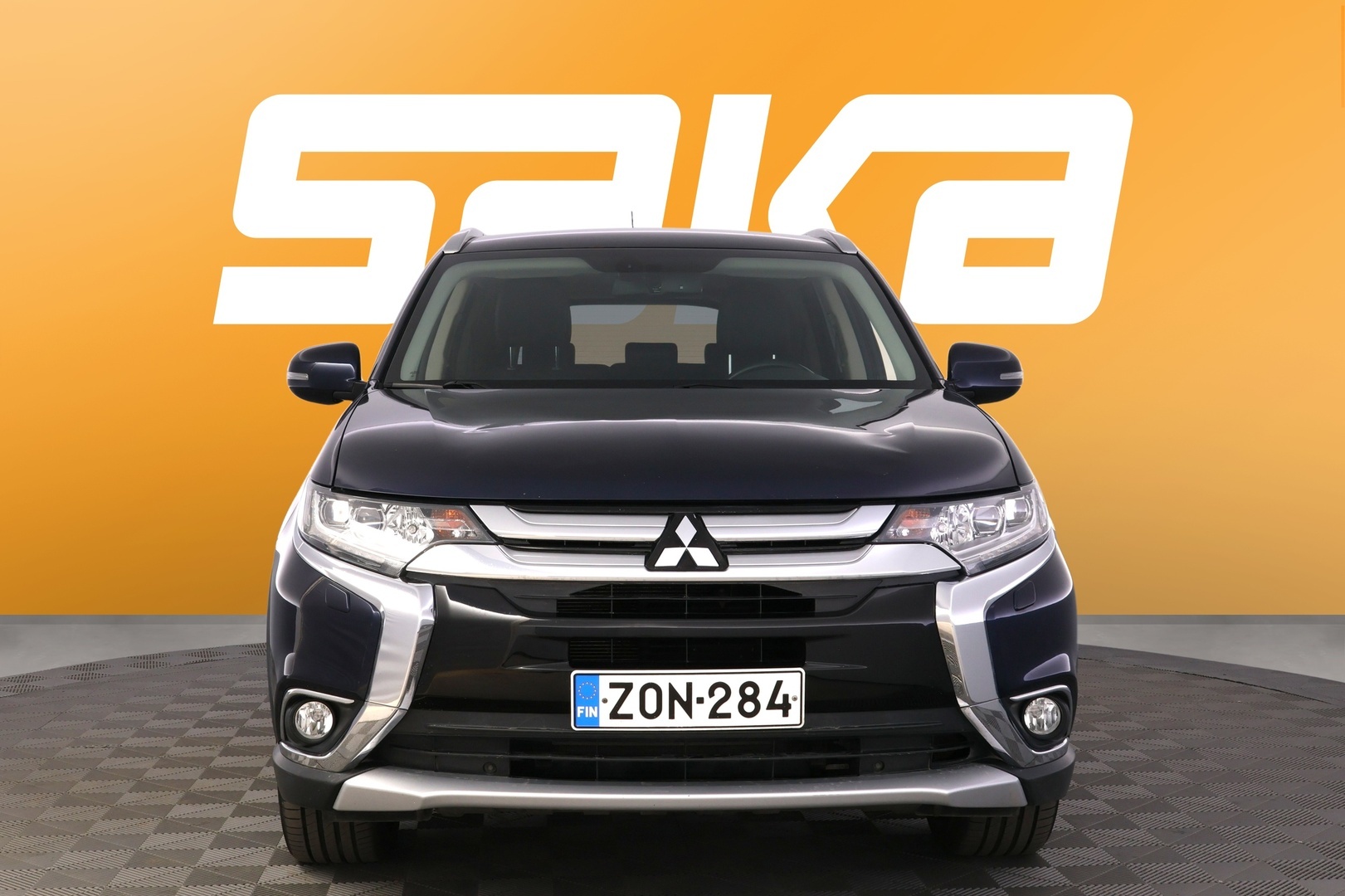 MITSUBISHI Outlander 2016