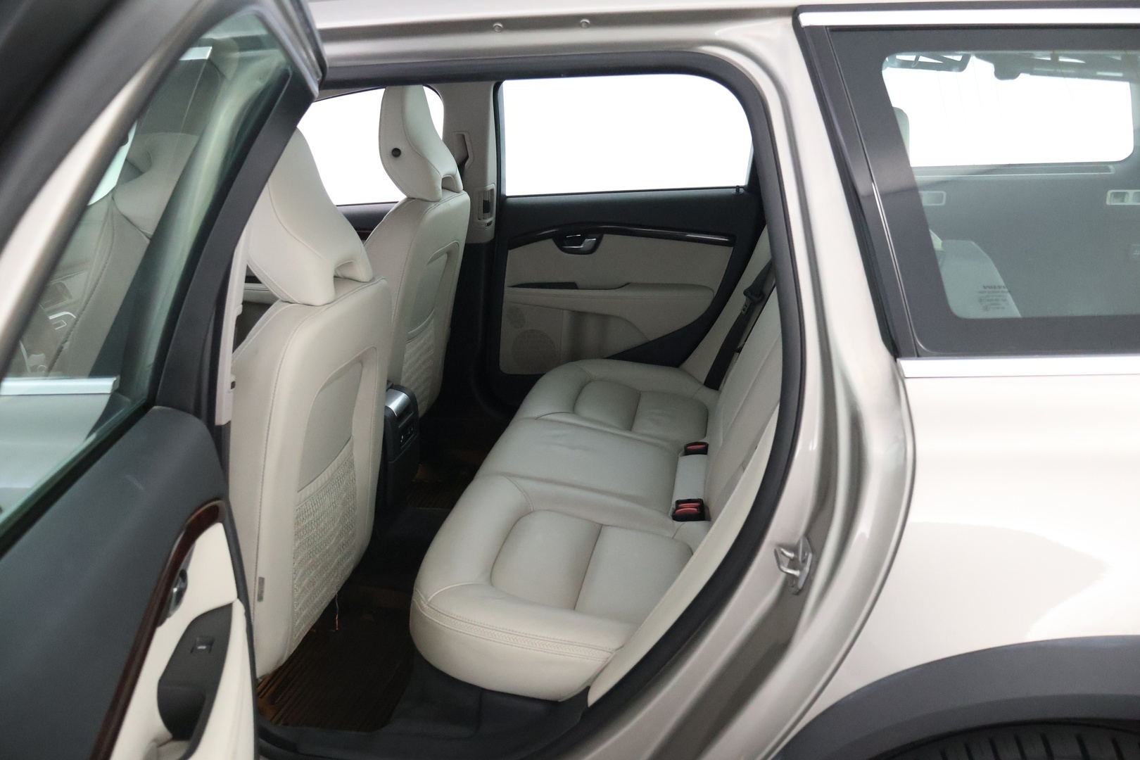 VOLVO XC70 2014