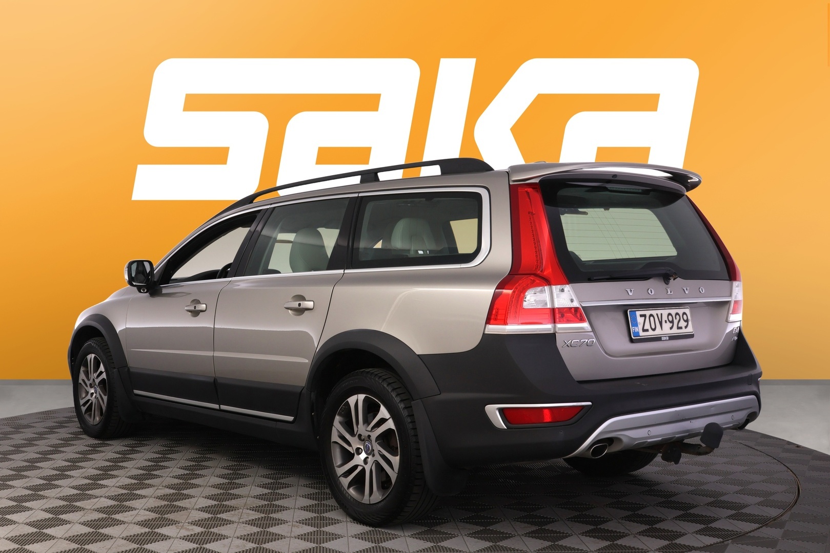 VOLVO XC70 2014