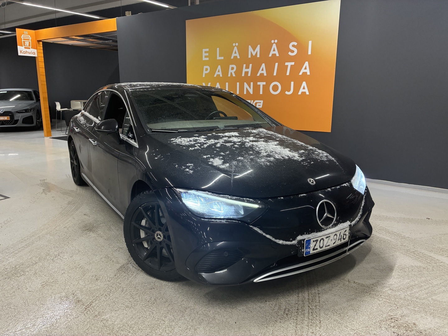 MERCEDES-BENZ EQE 2023